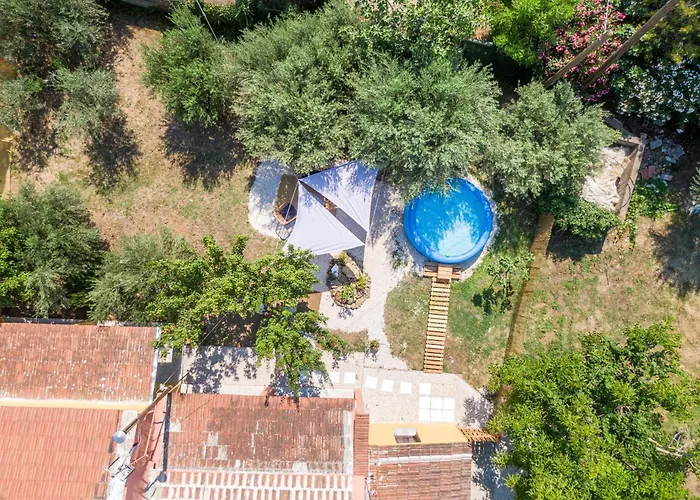 House Konstantinos