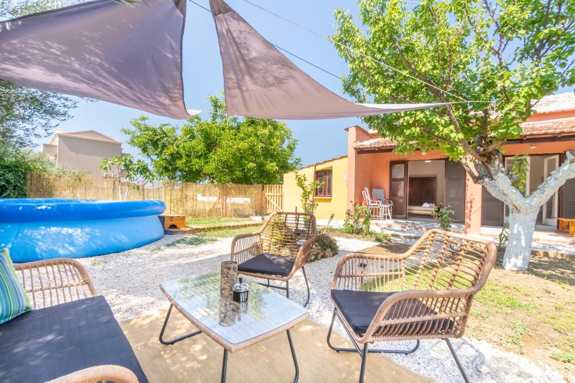 House Konstantinos * Agios Georgios (Corfu)