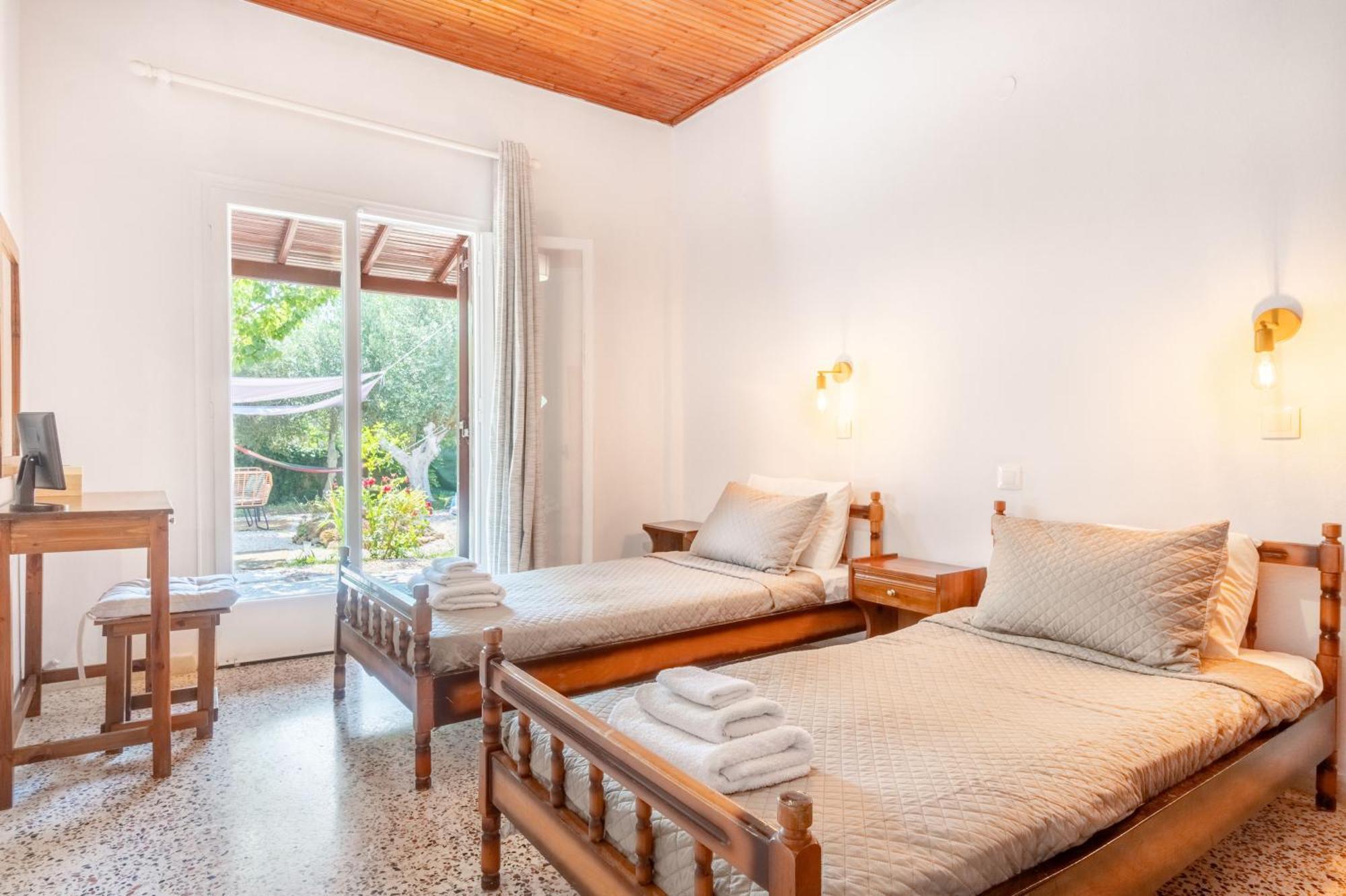 House Konstantinos Holiday home *